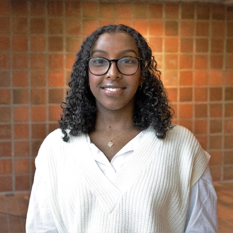 Headshot of Safiya Adan Mahamood